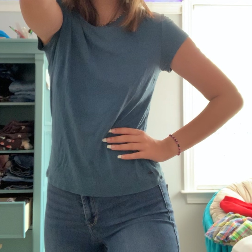 Simple american eagle blue top